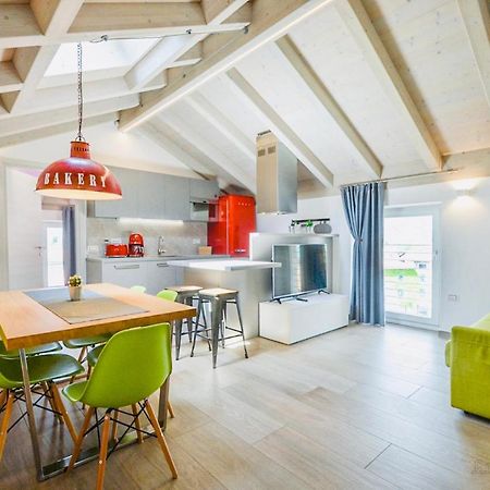 Casa Tosca - Holiday Home Torbole Sul Garda Buitenkant foto