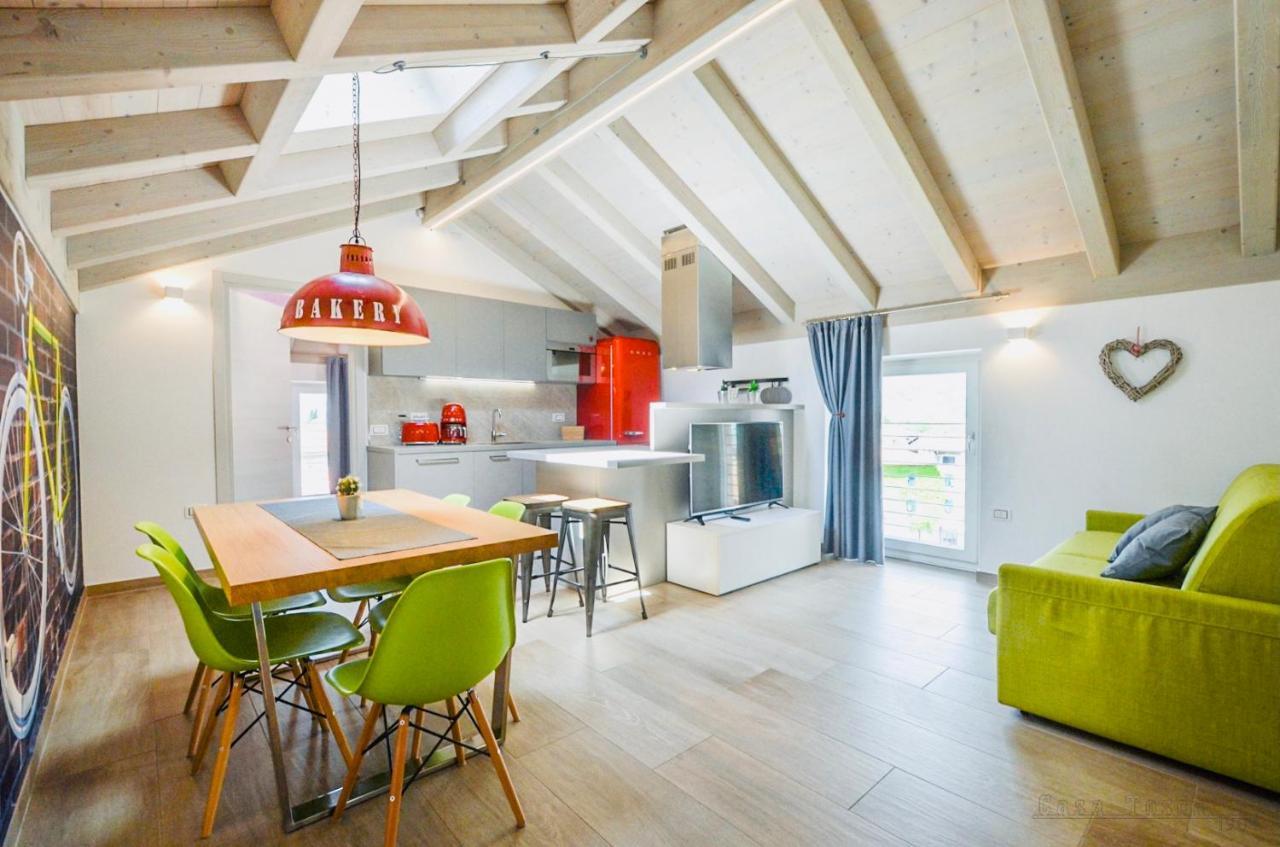 Casa Tosca - Holiday Home Torbole Sul Garda Buitenkant foto