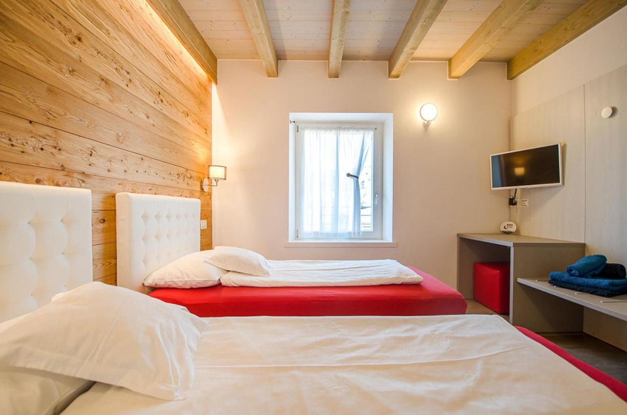 Casa Tosca - Holiday Home Torbole Sul Garda Buitenkant foto