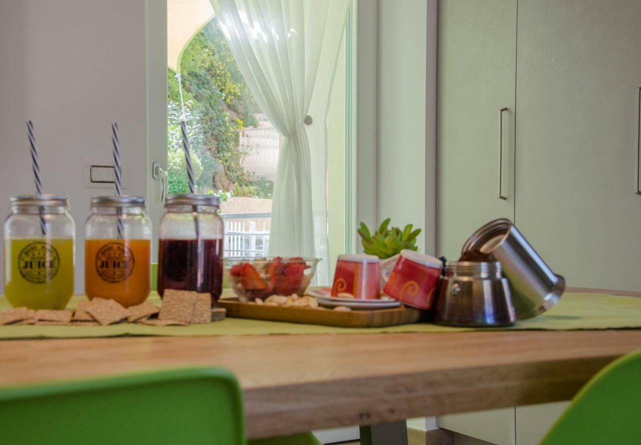 Casa Tosca - Holiday Home Torbole Sul Garda Buitenkant foto