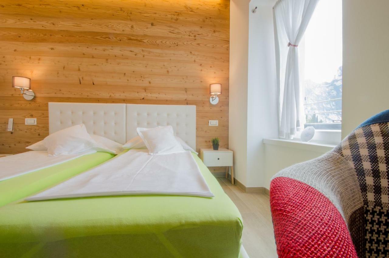 Casa Tosca - Holiday Home Torbole Sul Garda Buitenkant foto